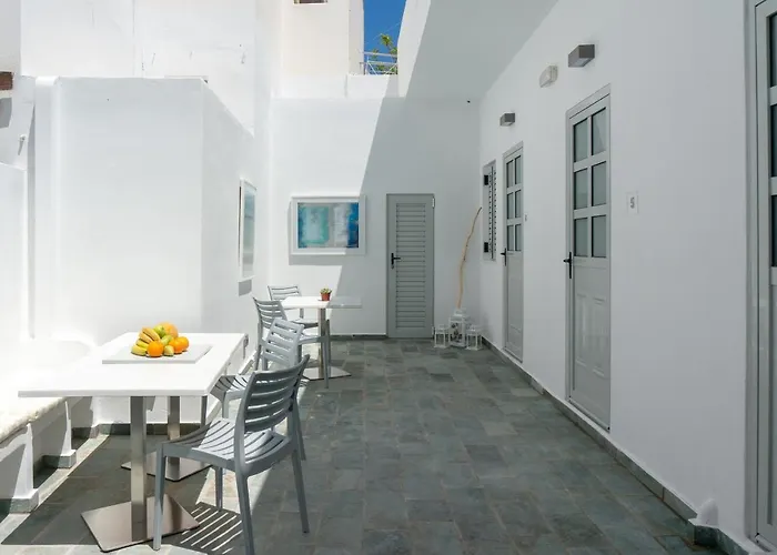 Pelican Hotel Páros