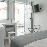 Hotell Pelican 2*