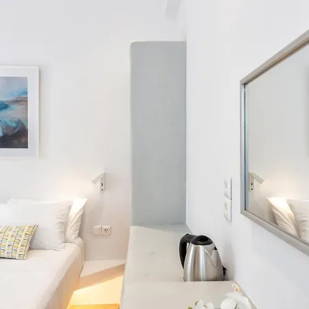 Pelican Hotel Parikia (Paros)