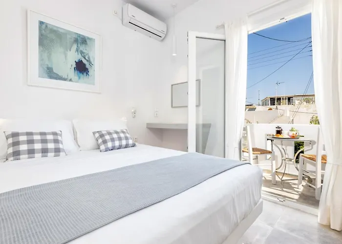 Pelican Ξενοδοχείο 2*